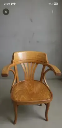 Krzesła gięte THONET — ujęcie 5