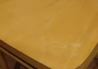 Krzesło drewniane solidne — ujęcie 4