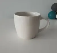 Kubek garnuszek biały 330 ml kawa herbata NOWY — ujęcie 4