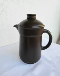 Kultowy dzbanek kawiarka kamionka Bochnia PRL vintage retro czekoladowy — ujęcie 2