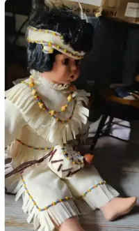 Lalki porcelanowe jedna sygnowana limitowana — ujęcie 5