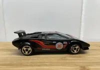 Lamborghini Countach Burago 1:43 — ujęcie 2