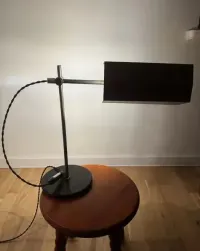 Lampa biurkowa VEB Leuchtenbau Lengefeld DDR lata 70 industrial — ujęcie 4