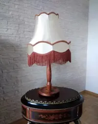 Lampa drewniana stołowa retro true vintage PRL abażur — ujęcie 5