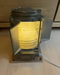 Lampa okrętowa nawigacyjna / lampka nocna / kinkiet / marynistyka / loft / 1973 — ujęcie 5