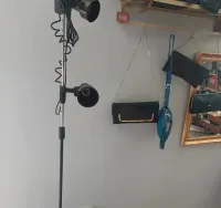 Lampa podłogowa dwupunktowa Vintage — ujęcie 3