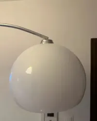 Lampa stojaca vintage z lat 80 niemiecka — ujęcie 2
