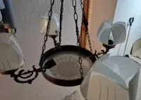 Lampa sufitowa żyrandol prl miedz mosiądz szklane klosze — ujęcie 5