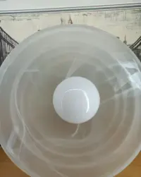 Lampa wisząca sufitowa – szklany klosz, styl vintage / klasyczny — ujęcie 5