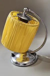Lampka biurkowa lata 40/ 50 XX w — ujęcie 3