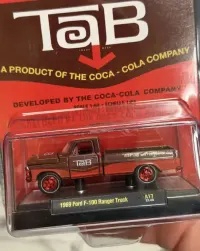 M2 Machines 1969 Ford F-100 Ranger Truck TAB Coca Cola CHASE 750szt na świat! 1:64 — ujęcie 2