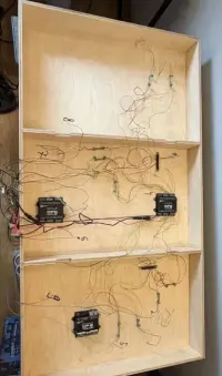 Makieta kolejowa skala N 120x60 cm Minitrix 9 zwrotnic z napędami — ujęcie 2