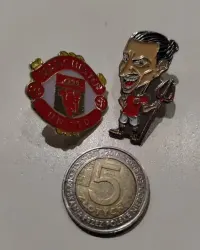 MANCHESTER UNITED - zestaw 2 przypinek - Zlatan Ibrahimović - odznaki — ujęcie 2