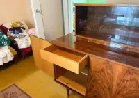 mebel z lat 1960/70 kredens — ujęcie 4