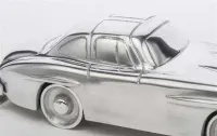 Mercedes 300SL Gullwing (1954) stylowy model wykonany z metalu — ujęcie 4