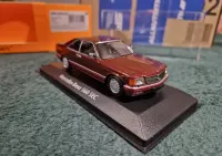Mercedes 560 SEC maxichamps/minichamps — ujęcie 3