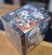 Mini kask NFL z autografem/ Fanatics Under Wraps NFL Mini Helmets 2025 – Mystery Box (Sealed) — ujęcie 3