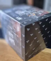 Mini kask NFL z autografem/ Fanatics Under Wraps NFL Mini Helmets 2025 – Mystery Box (Sealed) — ujęcie 4