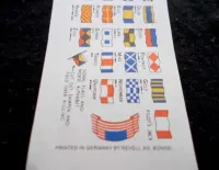Model okrętu - zestaw flag - Revell - skala 1:700 — ujęcie 2