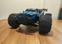 Cena weekendowa - Model RC 4x4 1:16 W dobrym stanie — ujęcie 2