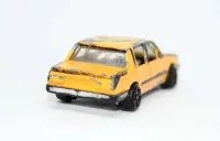 Model Resorak Auto Sedan Vintage BO Sport Car 1:64 lata 80. PRL — ujęcie 3