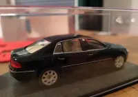 Model VW paheron skala 1:43 — ujęcie 4