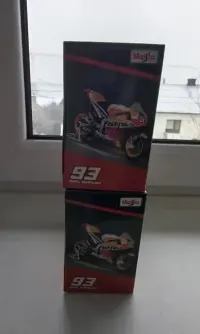 Modele kolekcjonerskie Honda Maisto 108 sztuk — ujęcie 4