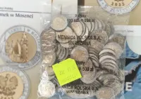Monety 5 zł 100 sztuk worek menniczy Zamek w Mosznej NBP inwestycja — ujęcie 2
