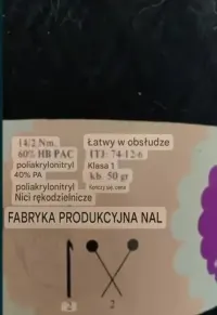 Motki wełny kolor brązowy — ujęcie 5