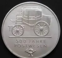 Niemcy NRD 5 marek 1990 - Poczta 500-lecie - stan menniczy - — ujęcie 3