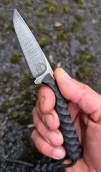 Nóż neck custom ręcznie robiony NMV 3mm — ujęcie 2