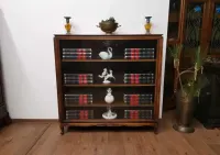 Orzechowa  witrynka serwantka  biblioteczka regał  938/2026 — ujęcie 2
