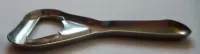 Pamiątki PRL - metalowy otwieracz do butelek - (8 cm) — ujęcie 4