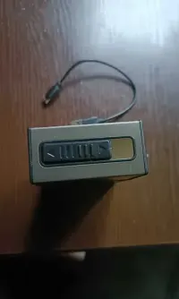 papierośnica  na 20 papierosów z zapalniczką żarową ładowana usb — ujęcie 4