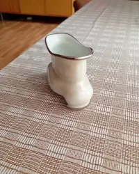 Papierośnica porcelanowa z czasów PRL-u — ujęcie 3