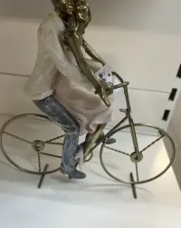 Para Na Rowerze Metaloplastyka — ujęcie 3