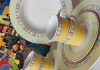 Piękna stara porcelana filiżanki kolekcje LIA VIE — ujęcie 3