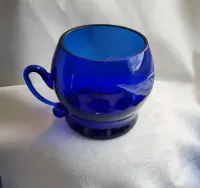 Piękne kobaltowe szklaneczki z uchwytem 5 sztVintage — ujęcie 3