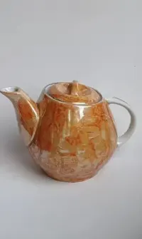 Piękny porcelanowy imbryk do herbaty, marmurek, New Look, Lubiana, vintage — ujęcie 3