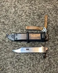 Pochwa i Bagnet jugosłowiański M70 Zastava AK/AKM 6h4 6h3 AK-47 numery — ujęcie 2