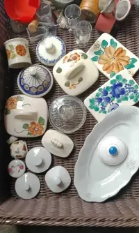 Pokrywki Ceramiczne i szklaneKuchenne -Okres PRL — ujęcie 4