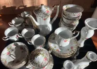 Porcelana Chodzież zielony napis — ujęcie 2