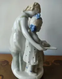 Porcelana figurka  Połonne Ukraina kolekcja — ujęcie 3
