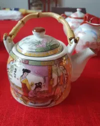Porcelana nieużywana, kolekcjonerska — ujęcie 3
