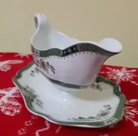 Porcelanowa angielska sosjerka SIAM — ujęcie 3