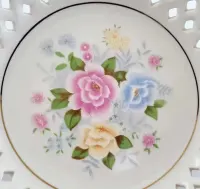 Porcelanowa chińska patera — ujęcie 3