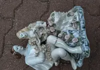 Porcelanowa figurka retro vintage Apulum — ujęcie 5