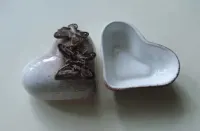 Porcelanowe puzderko z motylami / porcelana / ceramika / puzderko — ujęcie 3