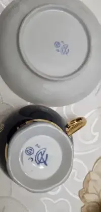 Porcelanowy komplet kawowy na 6 osób — ujęcie 2