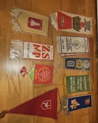 Proporczyki prl Łódź budownictwo kielnia — ujęcie 2